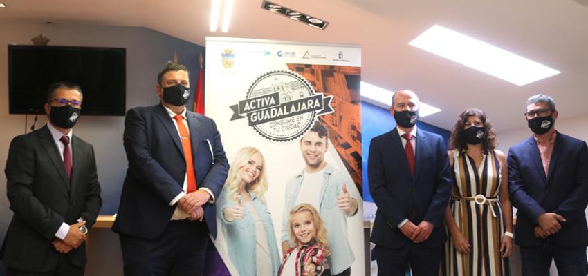 El Ayuntamiento y CEOE impulsan un Plan de Activaci�n y Dinamizaci�n del Comercio local con una inversi�n de 150.000 euros