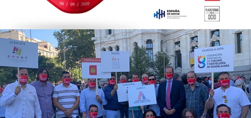 Representantes de la Federaci�n provincial de Turismo y Hosteler�a de Guadalajara acuden a la concentraci�n de Madrid para salvar el sector