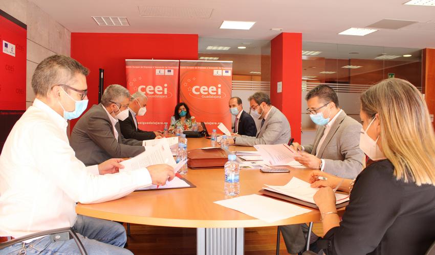 El CEEI de Guadalajara celebra su patronato como referente del emprendimiento y la innovaci�n en la provincia 