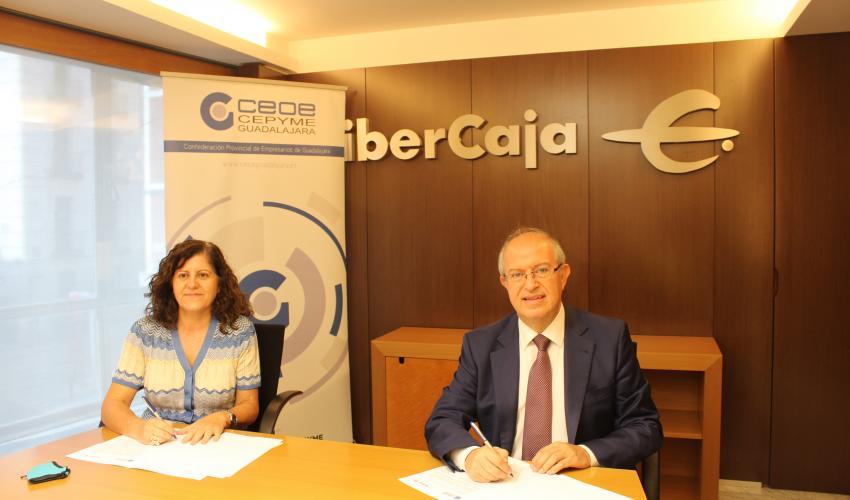 Ibercaja y CEOE-CEPYME Guadalajara renuevan su colaboraci�n