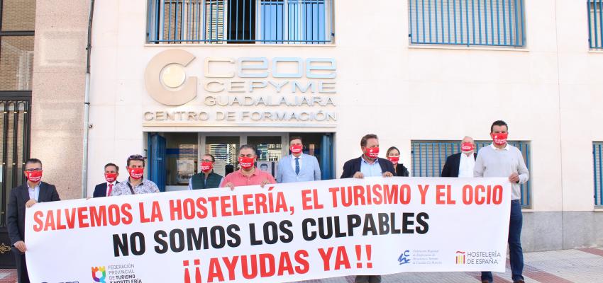 La Federaci�n provincial de Turismo y Hosteler�a de Guadalajara se concentra para apoyar al sector del turismo, ocio y ocio nocturno de la provincia