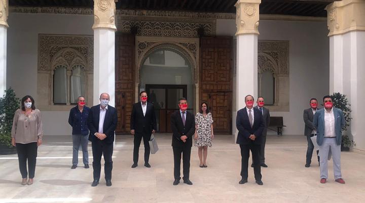 La Federaci�n provincial de Turismo y Hosteler�a de Guadalajara pide a Garc�a-Page que ayude a salvar la hosteler�a