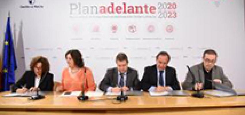 CECAM suscribe el Plan Adelante 2020-2023, con medidas de impulso a la actividad productiva de la regi�n