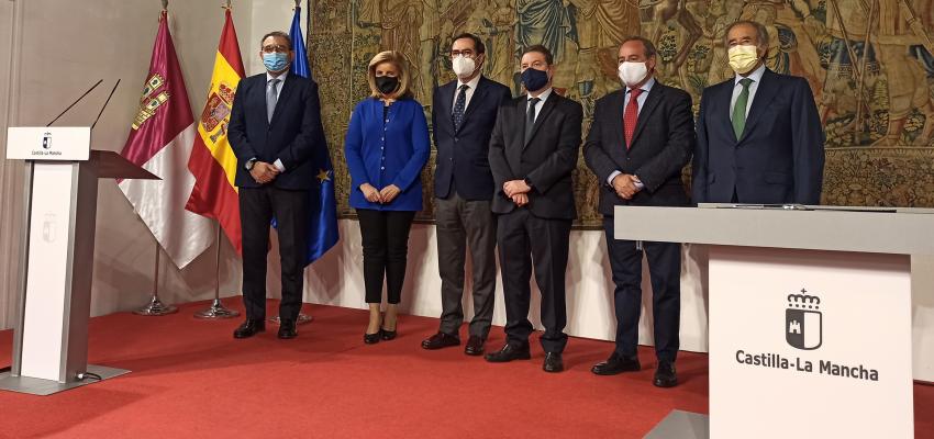 Fundaci�n CEOE, CECAM y la Comunidad de Castilla-La Mancha firman el acuerdo de adhesi�n al ‘Plan Sumamos. Salud Econom�a’