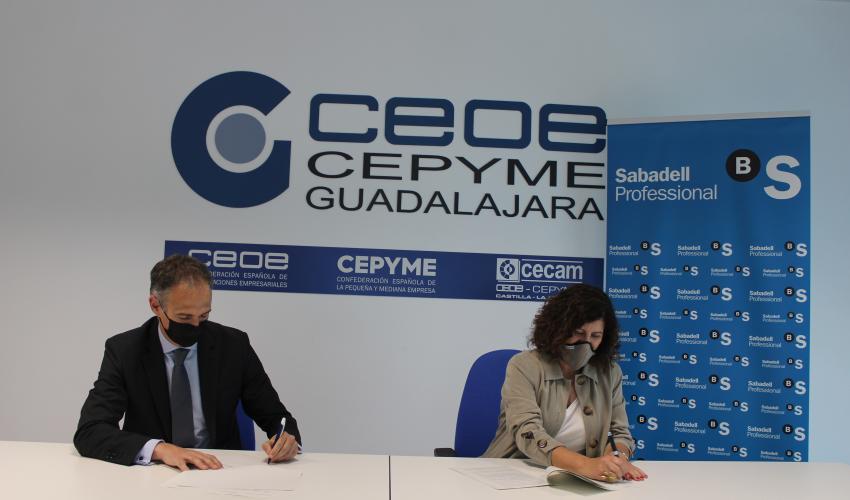 CEOE-CEPYME Guadalajara y Banco Sabadell renuevan su convenio de colaboraci�n