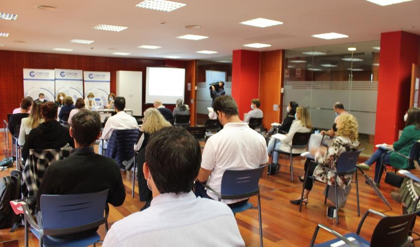 El Gobierno regional facilita la participaci�n del tejido empresarial en la actividad contractual de la Administraci�n auton�mica con nuevas iniciativas