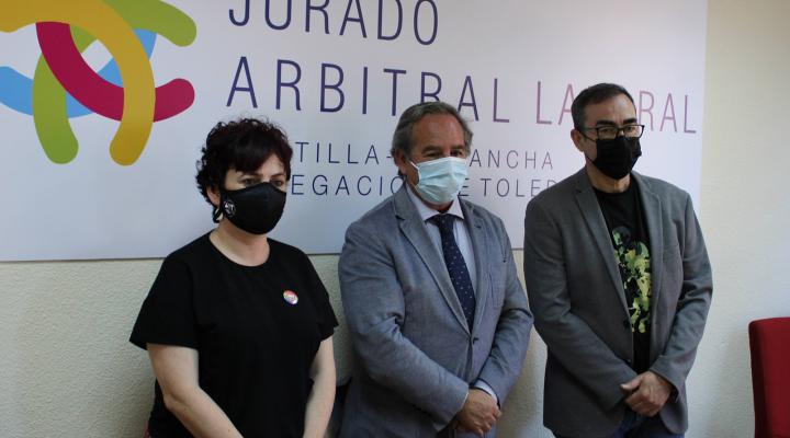 CECAM, CCOO y UGT acuerdan posiciones comunes para actualizar los convenios de CLM los pr�ximos dos a�os e impulsar la negociaci�n colectiva