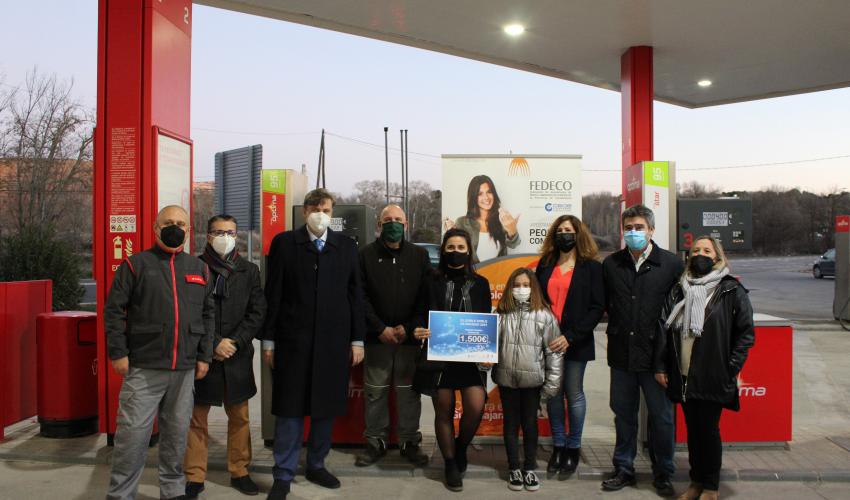 FEDECO entrega uno de los premios de su campa�a el Doble, doble de Navidad