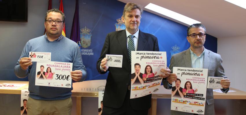 El Ayuntamiento repartir� 12.000 € en premios entre las personas que compren sus regalos del D�a de la Madre en Guadalajara