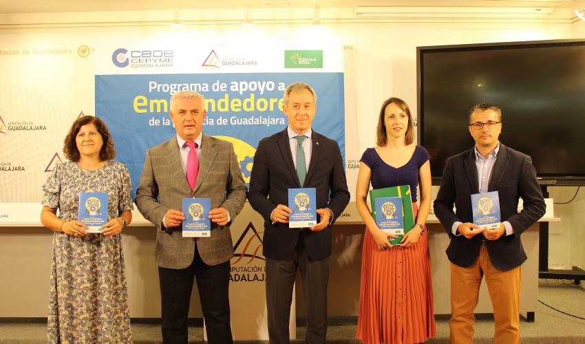 Presentada la quinta edici�n del programa de apoyo a emprendedores de la provincia de Guadalajara de CEOE-CEPYME Guadalajara y la Diputaci�n Provincial 