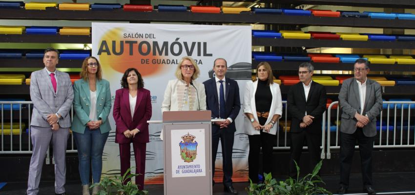 M�s de 200 modelos en exposici�n en el XV Sal�n del Autom�vil que abre hoy sus puertas