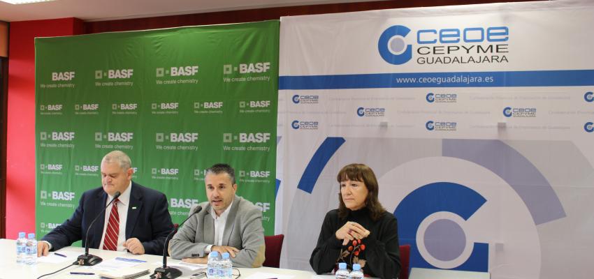 M�s de medio centenar de empresarios se informan de la nueva ley de residuos en una nueva jornada de CEOE-CEPYME Guadalajara