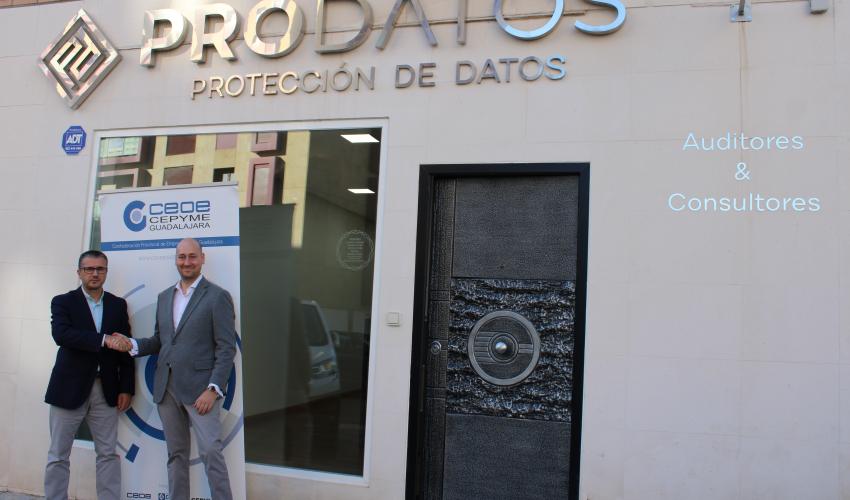 Renovado el convenio de colaboraci�n entre CEOE-CEPYME Guadalajara y Prodatos