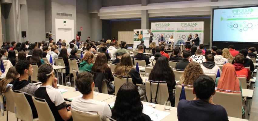 120 asistentes se informan en Guadalajara de las �ltimas novedades de packaging de la mano de 'Impulsa Guadalajara'