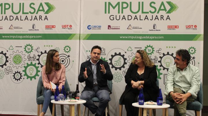120 asistentes se informan en Guadalajara de las �ltimas novedades de packaging de la mano de 'Impulsa Guadalajara'