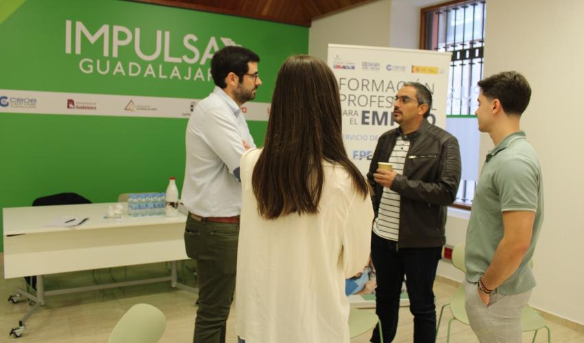 Empresarios de la provincia de Guadalajara se re�nen para continuar en la b�squeda de nuevas sinergias 
