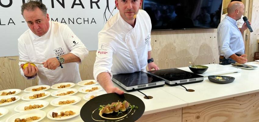 Adri�n Romanillos, del Restaurante Z�bar, particip� en Tast a la Rambla en Barcelona