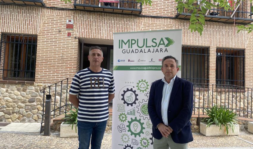 Fontanar  destaca sus buenas comunicaciones y zona industrial de casi 1 mill�n de metros cuadrados disponibles en una reuni�n de trabajo mantenida con Impulsa Guadalajara