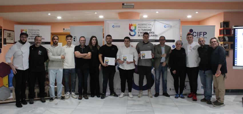 Diego Fern�ndez Valladar del Restaurante la Duquesa, gana el II campeonato de tapas y pinchos de la Federaci�n provincial de Turismo y Hosteler�a de Guadalajara 