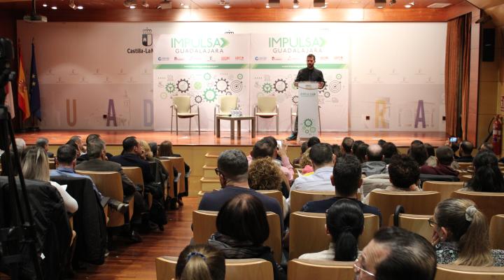 M�s de 150 asistentes acuden al III Foro de Relaciones Laborales de la provincia de Guadalajara organizado por Impulsa Guadalajara