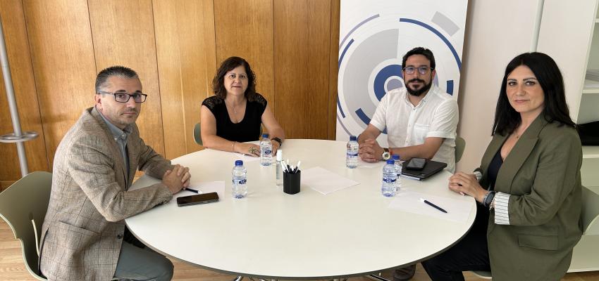 La presidenta de CEOE-CEPYME Guadalajara y el alcalde de Azuqueca mantienen su primera reuni�n de trabajo 