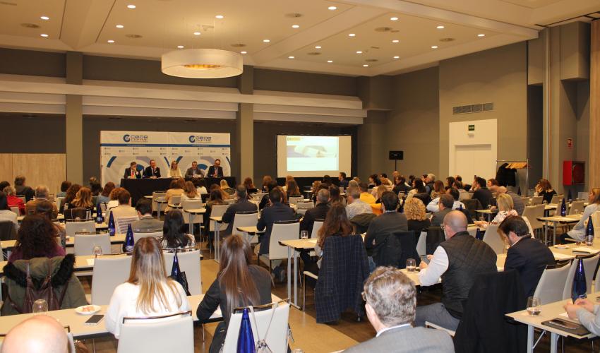 Cerca de 200 empresarios se informan sobre la programaci�n de la inspecci�n de trabajo para el a�o 2024 