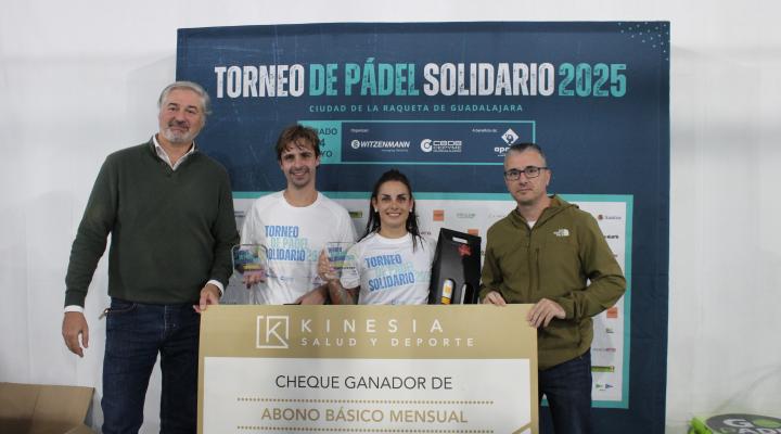 �xito de participaci�n en el torneo de p�del solidario de Witzenmann y CEOE-CEPYME Guadalajara a beneficio de APANAG con 108 deportistas