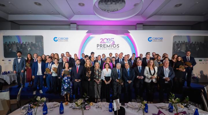 Brillante entrega de los Premios excelencia empresarial 2025 