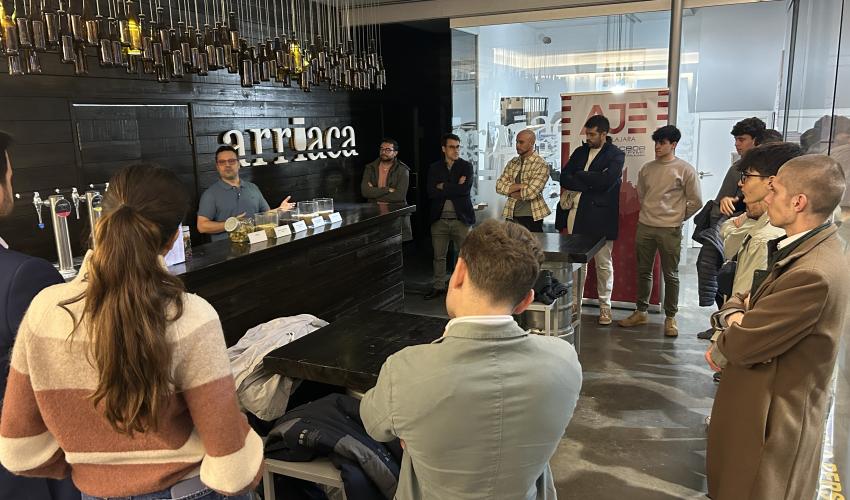 AJE Guadalajara celebra con �xito sus dos afterworks