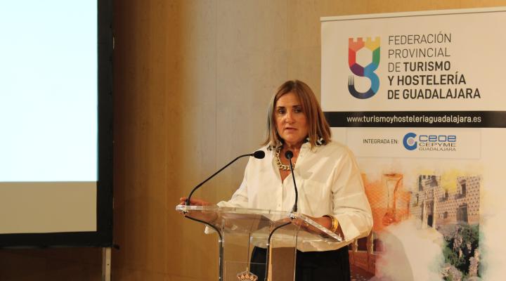 El IV Foro de Hosteler�a de la provincia organizado por la Federaci�n provincial de Turismo y Hosteler�a de Guadalajara se consolida reuniendo a m�s de 200 profesionales del sector