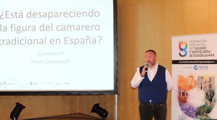 El IV Foro de Hosteler�a de la provincia organizado por la Federaci�n provincial de Turismo y Hosteler�a de Guadalajara se consolida reuniendo a m�s de 200 profesionales del sector