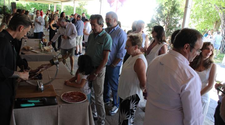El IV Foro de Hosteler�a de la provincia organizado por la Federaci�n provincial de Turismo y Hosteler�a de Guadalajara se consolida reuniendo a m�s de 200 profesionales del sector