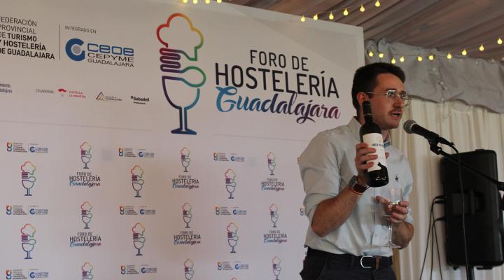 El IV Foro de Hosteler�a de la provincia organizado por la Federaci�n provincial de Turismo y Hosteler�a de Guadalajara se consolida reuniendo a m�s de 200 profesionales del sector
