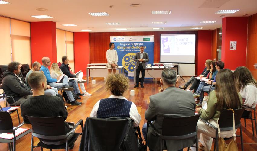 El Programa de Apoyo a Emprendedores de la provincia de Guadalajara de CEOE y Diputaci�n celebra su segundo taller colectivo