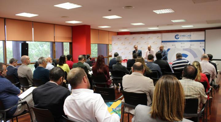 Los empresarios de la provincia de Guadalajara se informan del ahorro energ�tico en una nueva jornada de CEOE-CEPYME Guadalajara 