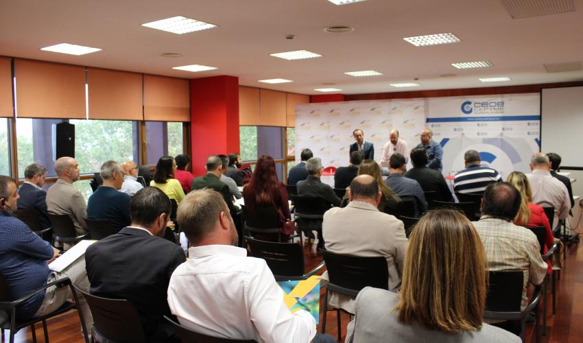 Los empresarios de la provincia de Guadalajara se informan del ahorro energ�tico en una nueva jornada de CEOE-CEPYME Guadalajara 