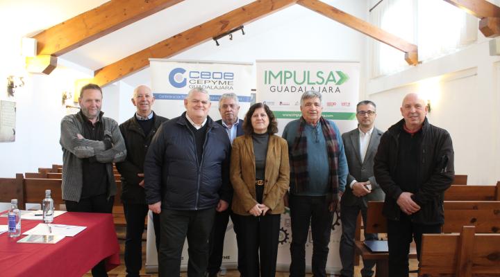 El Comit� de Direcci�n de CEOE-CEPYME Guadalajara se re�ne en el ayuntamiento de Tamaj�n