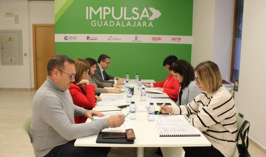 La comisi�n de seguimiento de Impulsa Guadalajara se re�ne para preparar las actividades previstas para el a�o 2025
