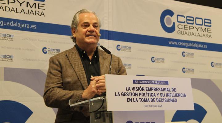 Marcos de Quinto re�ne en un desayuno de CEOE-CEPYME Guadalajara a cerca de 200 empresarios