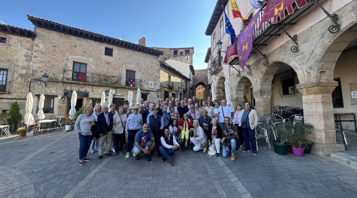 Cerca de 400 personas descubren el patrimonio y la gastronom�a de Guadalajara con el programa Conoce tu provincia de la Diputaci�n Provincial