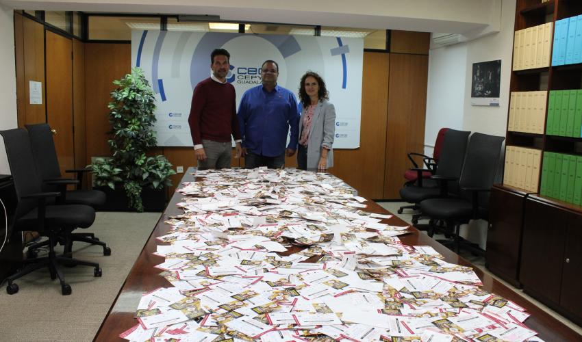 Celebrado el primer sorteo de la campa�a de dinamizaci�n del sector de la hosteler�a, Saborear Guadalajara, que ha repartido 100 cheques de 60 euros entre sus clientes