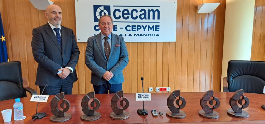 Los hermanos Enrique y Eduardo P�rez, del Restaurante El Doncel, premio CECAM 2025 por la provincia de Guadalajara