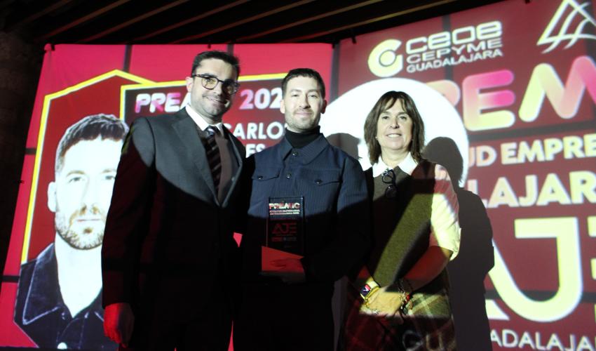 Juan Carlos Pajares, recoge el Premio Juventud Empresarial 2025 en los premios AJE Guadalajara 