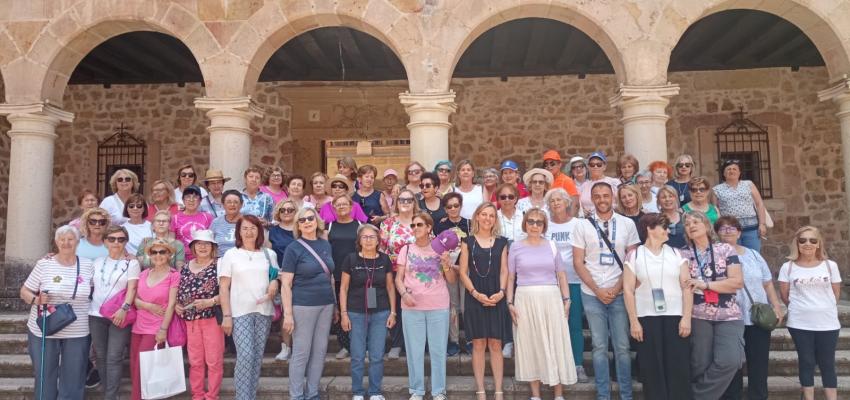 Cerca de 400 personas descubren el patrimonio y la gastronom�a de Guadalajara con el programa Conoce tu provincia de la Diputaci�n Provincial