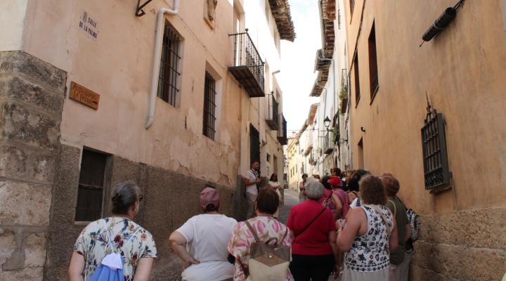 El segundo viaje de Conoce tu Provincia, impulsado por la Diputaci�n y la Federaci�n provincial de Turismo y Hosteler�a de Guadalajara muestra a la Federaci�n de mujeres la Villa Ducal de Pastrana
