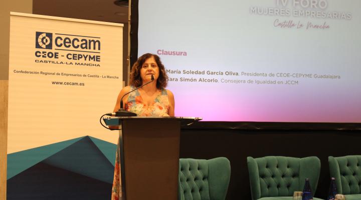 Un centenar de empresarias de la regi�n participan en el IV foro mujeres empresarias de Castilla-La Mancha, organizado por CECAM