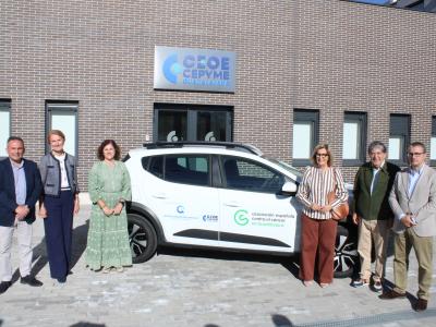 CEOE-CEPYME Guadalajara y su asociaci�n provincial de Talleres donan un veh�culo a la Asociaci�n Espa�ola Contra el C�ncer en Guadalajara