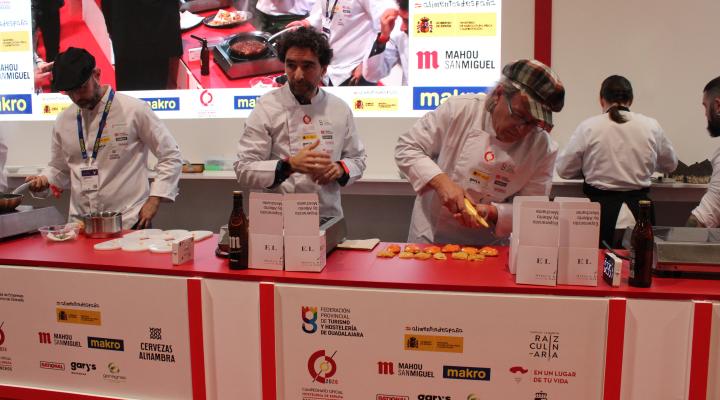 Alberto Merchante ha sido el encargado de representar a la Federaci�n provincial de Turismo y Hosteler�a de Guadalajara en el campeonato de tapas de Hosteler�a de Espa�a