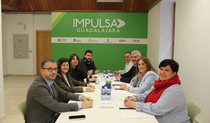 La comisi�n de seguimiento de Impulsa Guadalajara se re�ne para preparar las actividades previstas para el a�o 2026