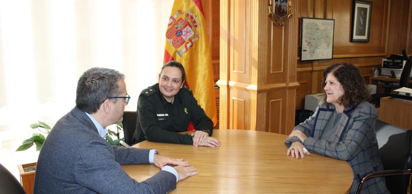 La presidenta de CEOE-CEPYME Guadalajara mantiene su primera reuni�n con la nueva Teniente Coronel de la Guardia Civil para reforzar la colaboraci�n institucional